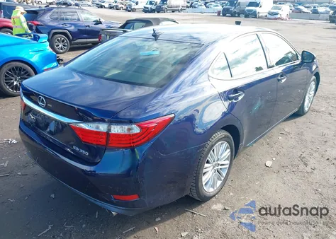 2013 Lexus Es 350 z USA, uszkodzony, nr VIN JTHBK1GG0D2034573